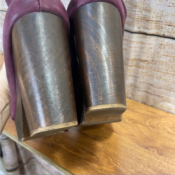 Free People Wine Rear Zip Platform Clog Size 8 - Picture 6 of 15